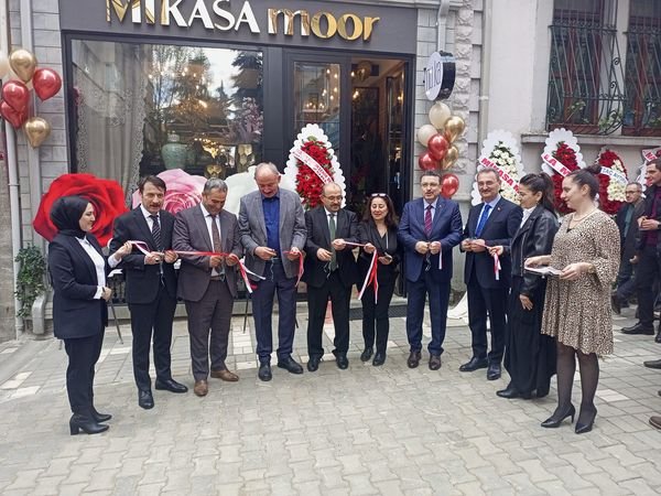 AÇILIŞ PROGRAMINA KATILDIK