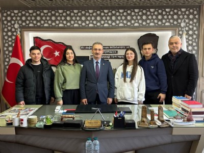  ÖĞRENCİLERLER BAŞKANIMIZI ZİYARET 